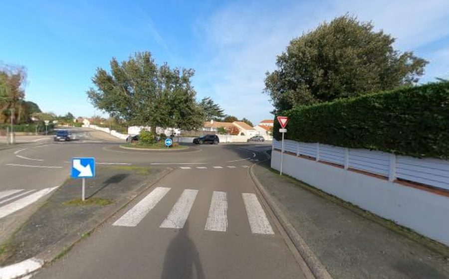 Vue du Rond-point anonyme n°97782692