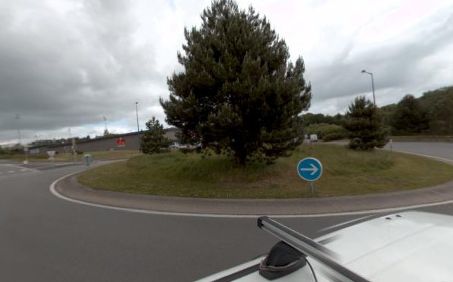 Vue du Rond-point anonyme n°98045558