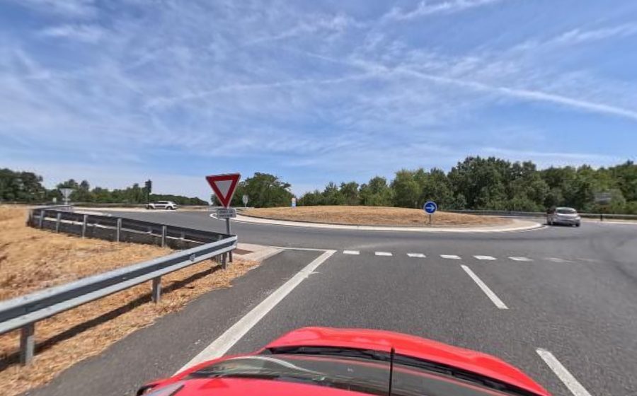 Vue du Rond-point anonyme n°984613661