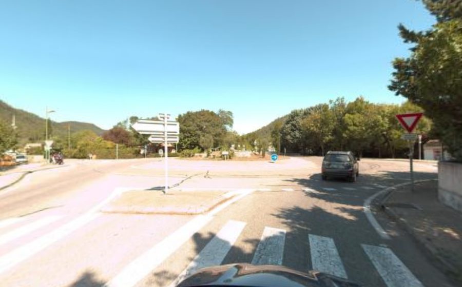 Vue du Rond-point anonyme n°99210469