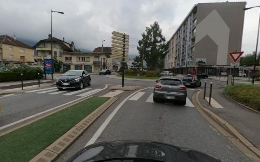 Vue du Rond-point anonyme n°99579641