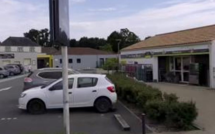 Vue du Rond-point anonyme n°998992647